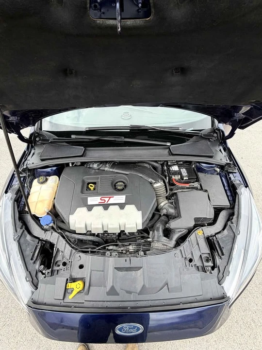 2016 Ford Focus ST 3rd Gen - Image 5 of 8