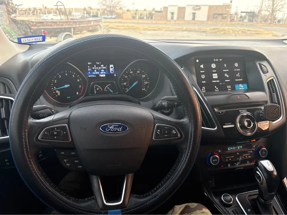 2016 Ford Focus 3rd Gen - Image 2 of 5
