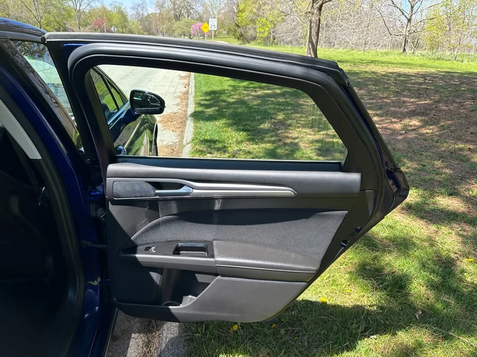 2016 Ford Fusion 2nd Gen - Image 15 of 20