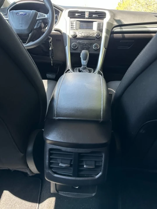 2016 Ford Fusion 2nd Gen - Image 18 of 20