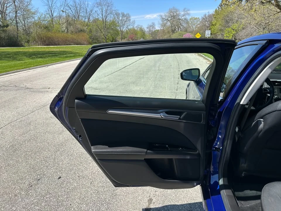 2016 Ford Fusion 2nd Gen - Image 13 of 20