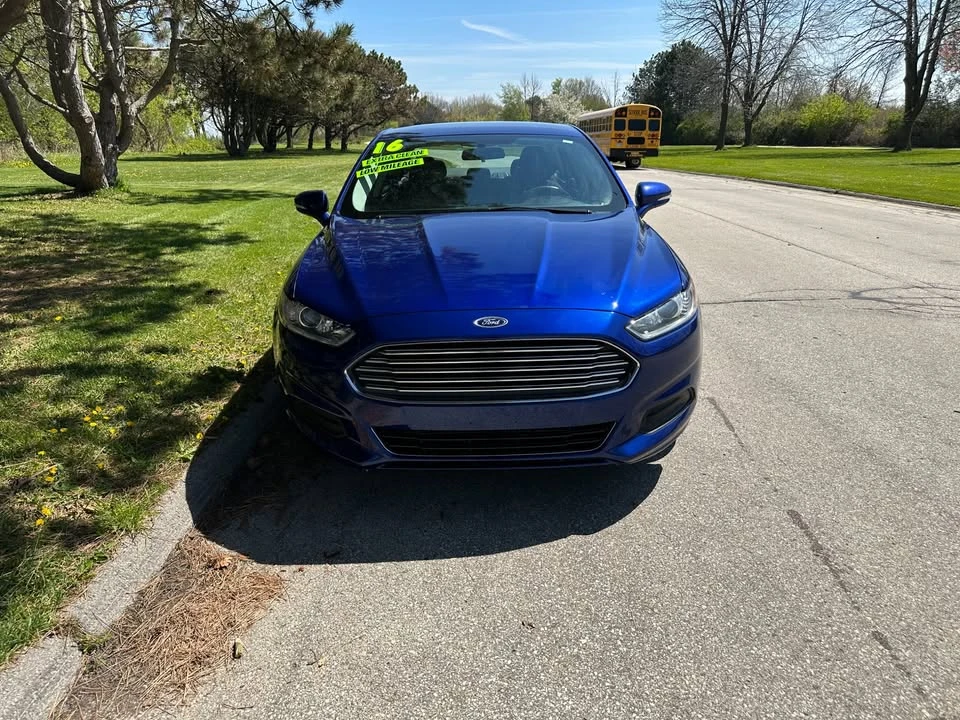 2016 Ford Fusion 2nd Gen - Image 2 of 20