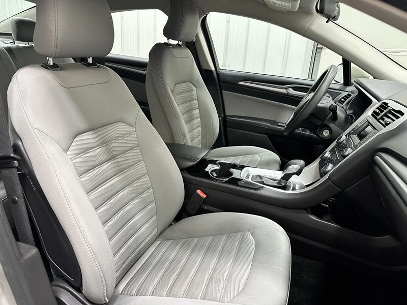 2016 Ford Fusion 2nd Gen - Image 17 of 20