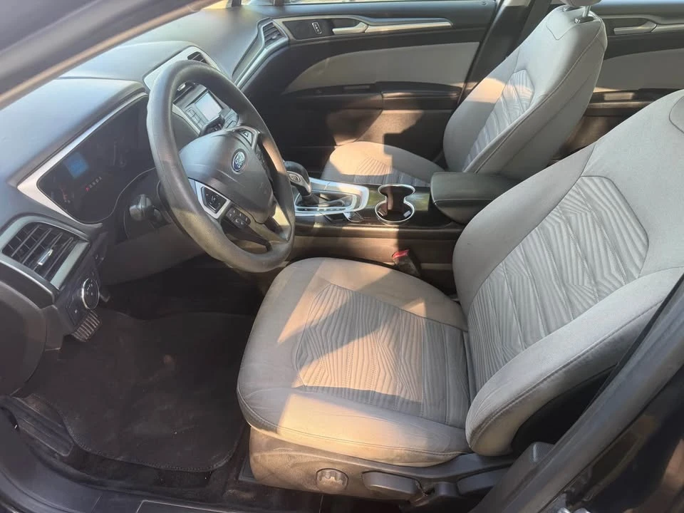 2016 Ford Fusion 2nd Gen - Image 9 of 14
