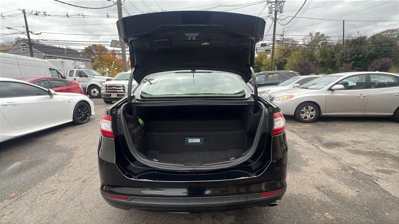 2016 Ford Fusion 2nd Gen - Image 9 of 12