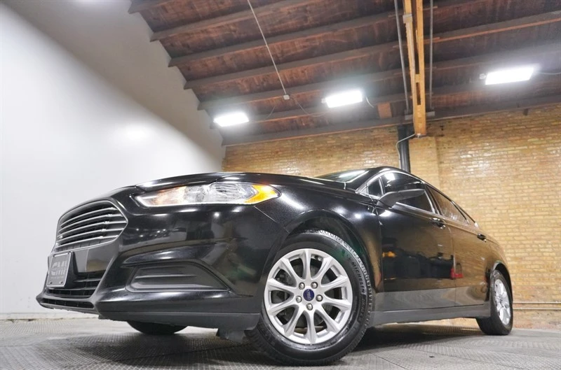 2016 Ford Fusion 2nd Gen - Image 3 of 12