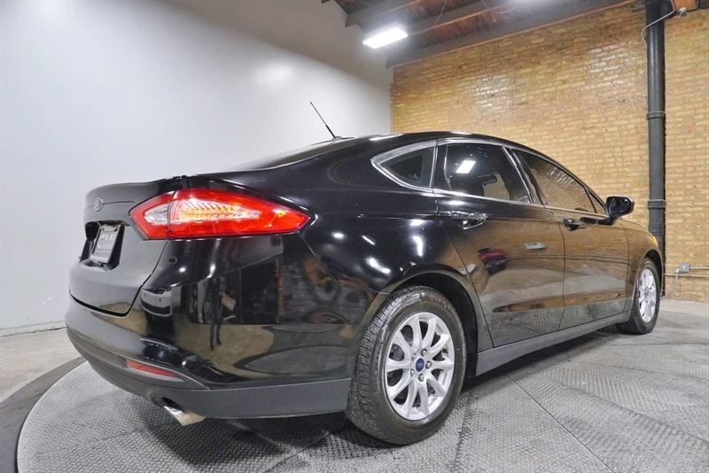 2016 Ford Fusion 2nd Gen - Image 10 of 12