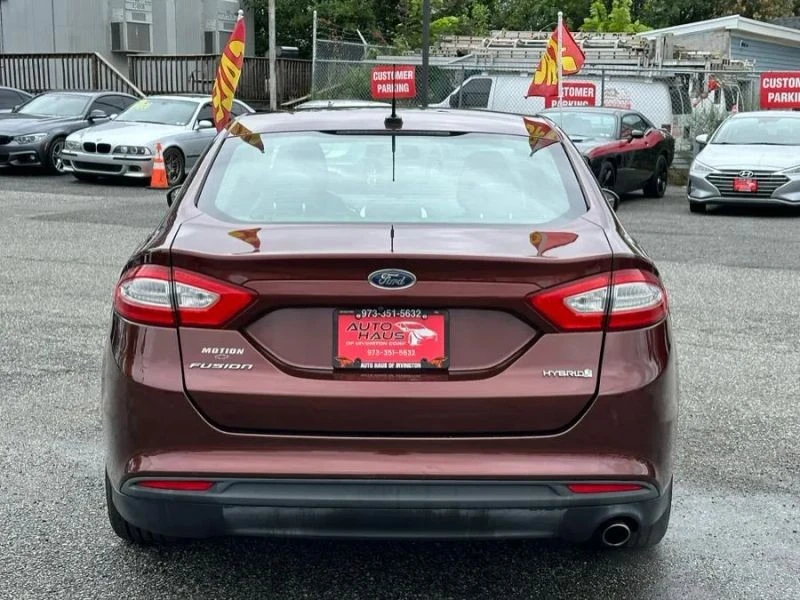 2016 Ford Fusion 2nd Gen - Image 5 of 12
