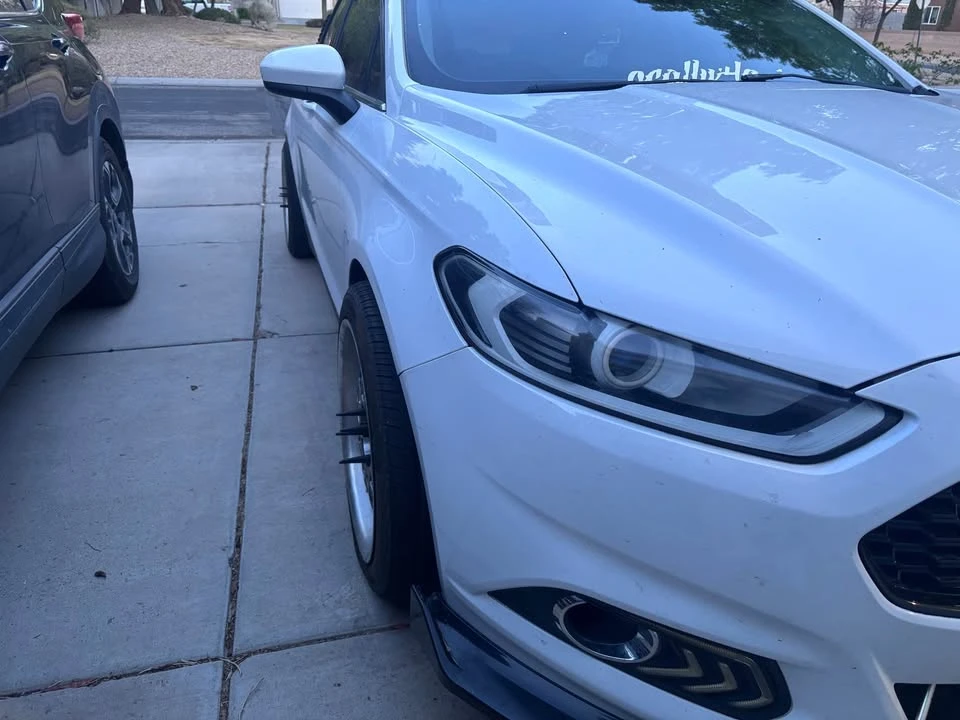 2016 Ford Fusion 2nd Gen - Image 2 of 2