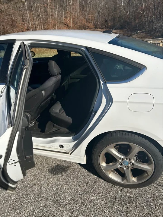 2016 Ford Fusion 2nd Gen - Image 5 of 16