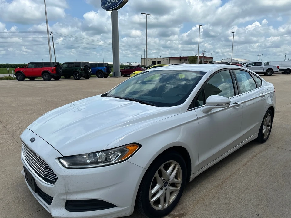 2016 Ford Fusion 2nd Gen - Image 5 of 12