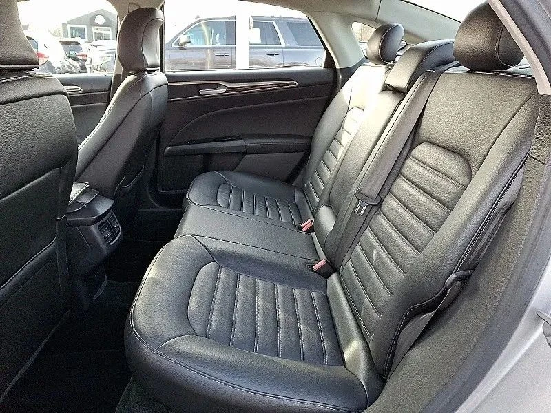 2016 Ford Fusion 2nd Gen - Image 11 of 12