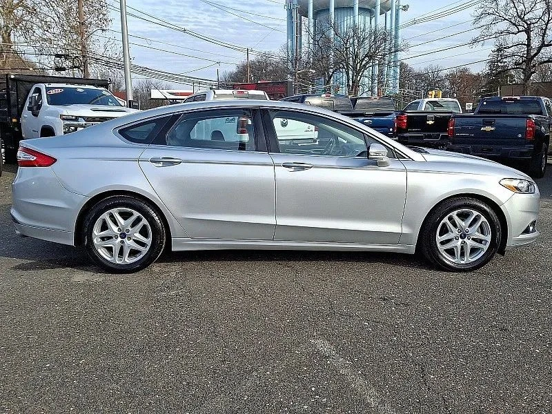 2016 Ford Fusion 2nd Gen - Image 8 of 12