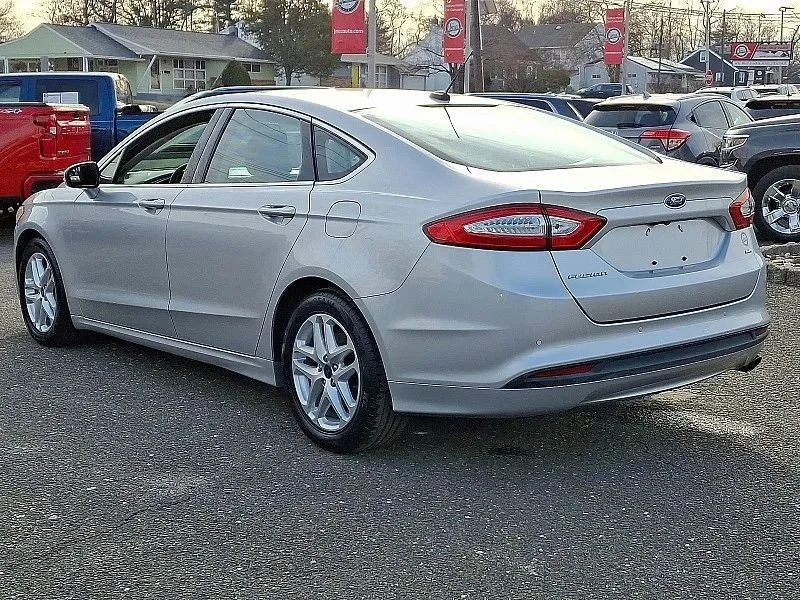 2016 Ford Fusion 2nd Gen - Image 5 of 12