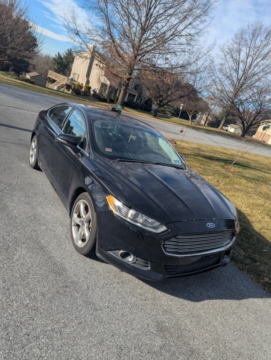 2016 Ford Fusion 2nd Gen - Image 2 of 13