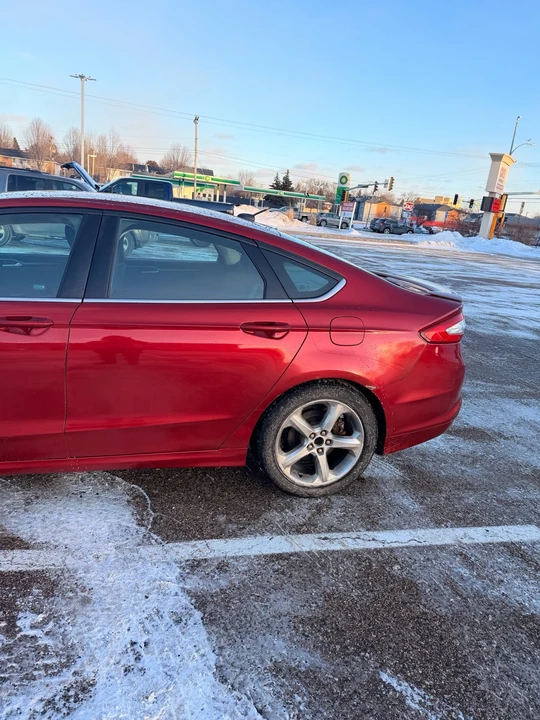 2016 Ford Fusion 2nd Gen - Image 9 of 21