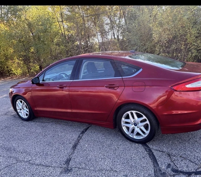 2016 Ford Fusion 2nd Gen - Image 2 of 21