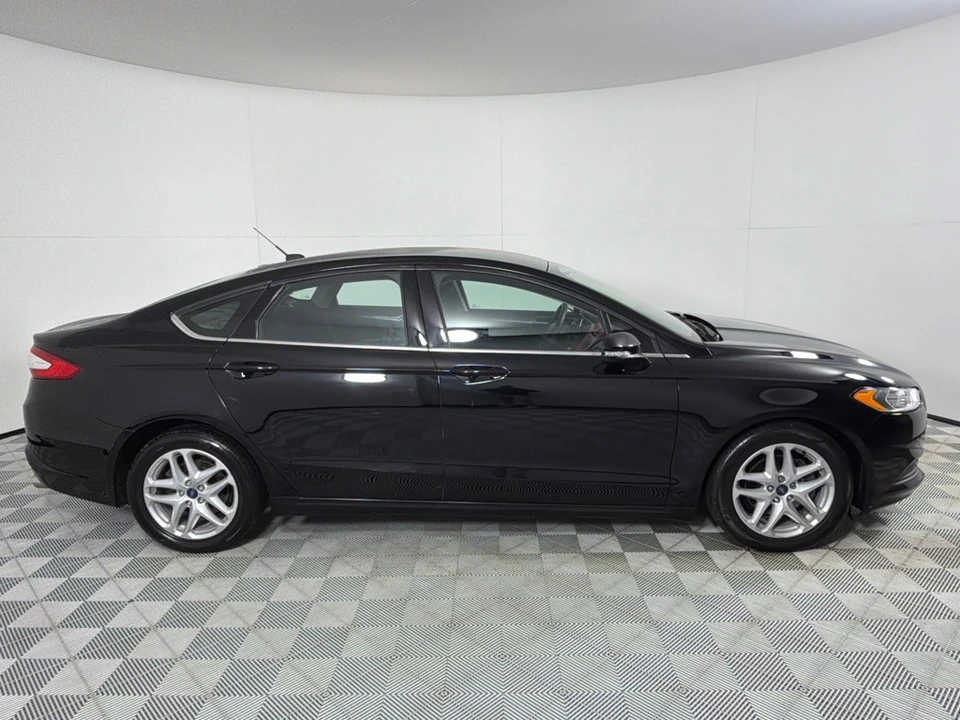 2016 Ford Fusion 2nd Gen - Image 4 of 19