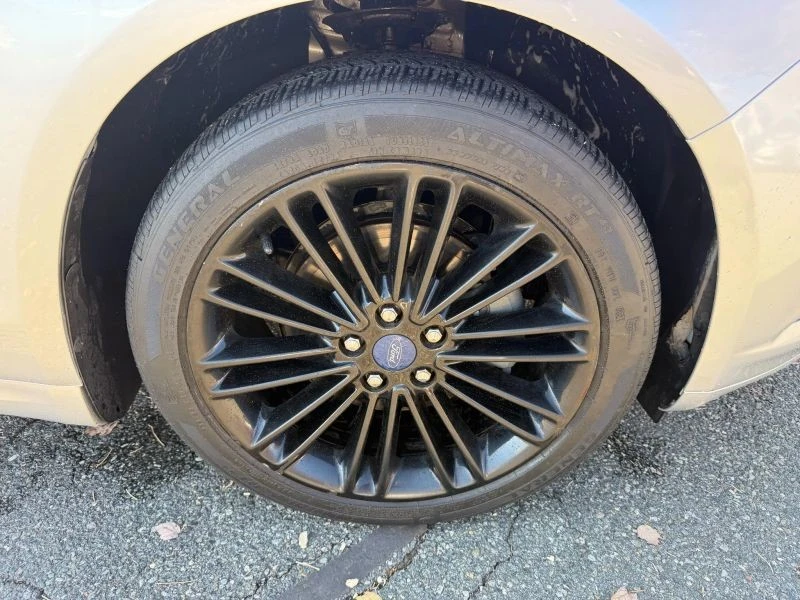 2016 Ford Fusion 2nd Gen - Image 9 of 12