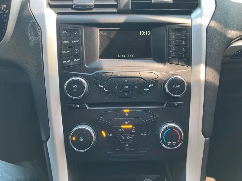 2016 Ford Fusion 2nd Gen - Image 9 of 12