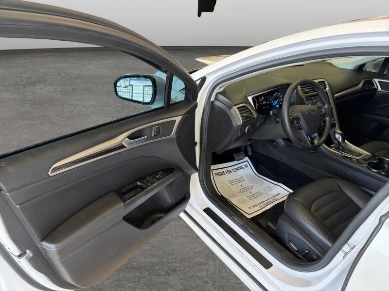 2016 Ford Fusion 2nd Gen - Image 9 of 12
