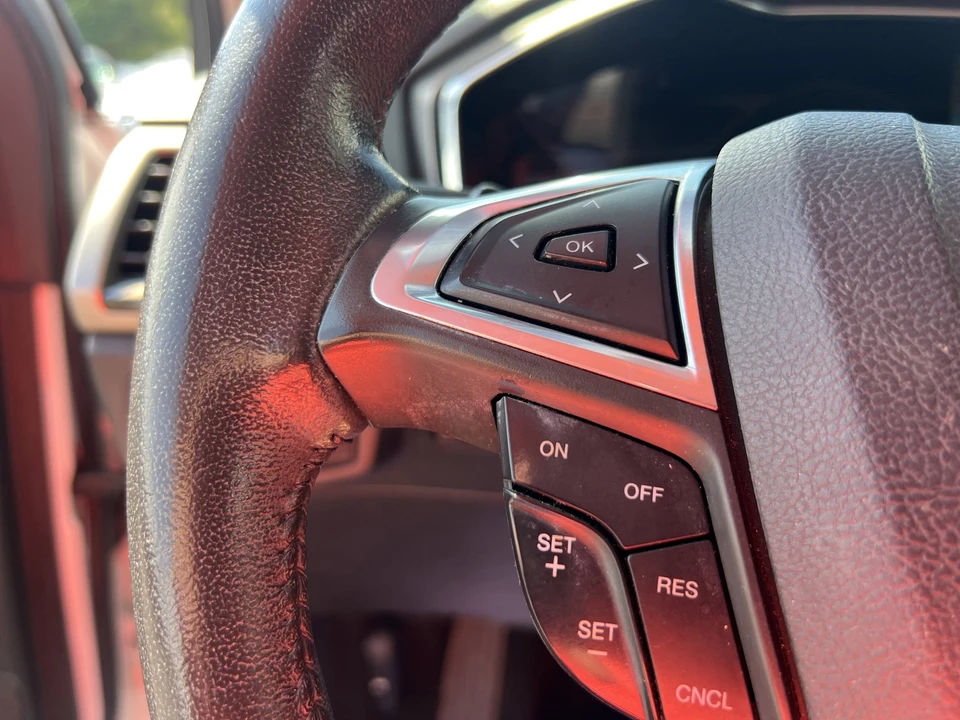 2016 Ford Fusion 2nd Gen - Image 20 of 21