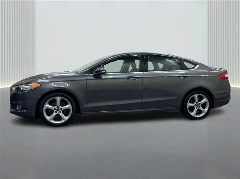2016 Ford Fusion 2nd Gen - Image 2 of 12