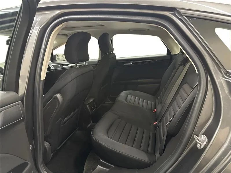 2016 Ford Fusion 2nd Gen - Image 10 of 12