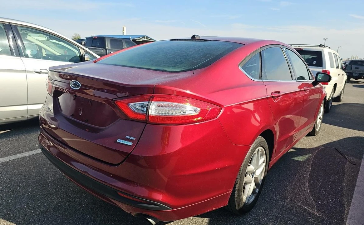 2016 Ford Fusion 2nd Gen - Image 4 of 10