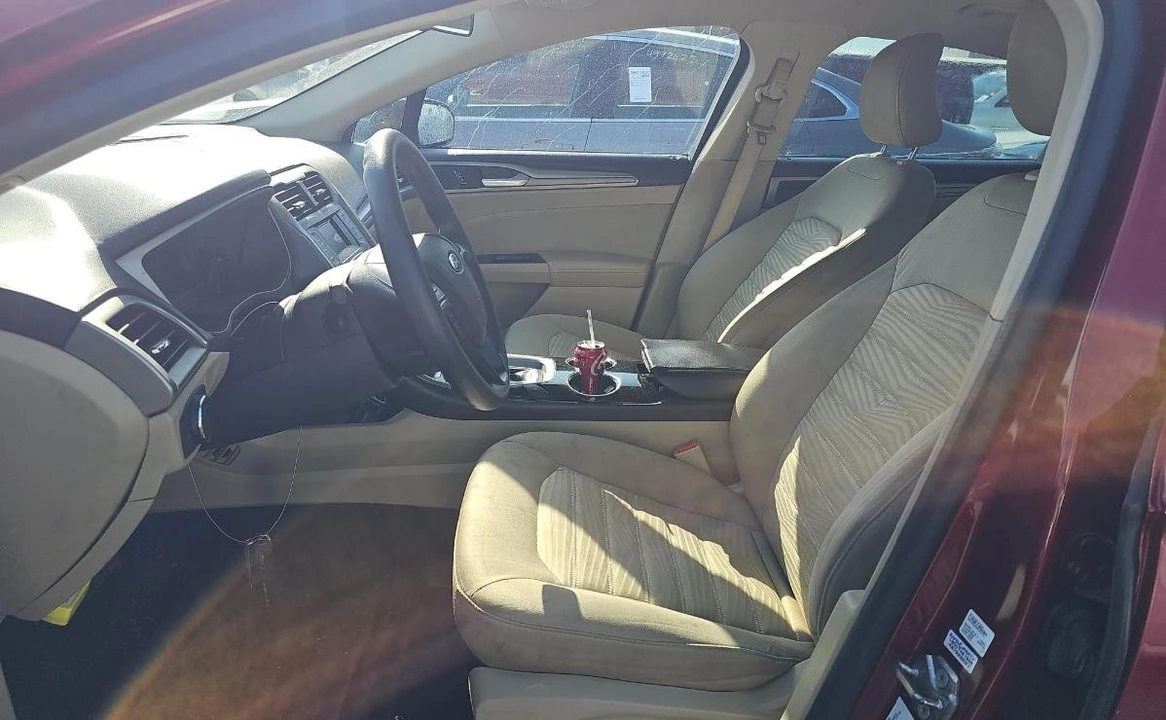 2016 Ford Fusion 2nd Gen - Image 7 of 10