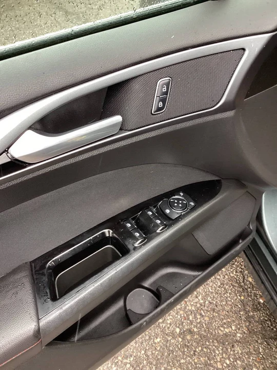 2016 Ford Fusion 2nd Gen - Image 15 of 21