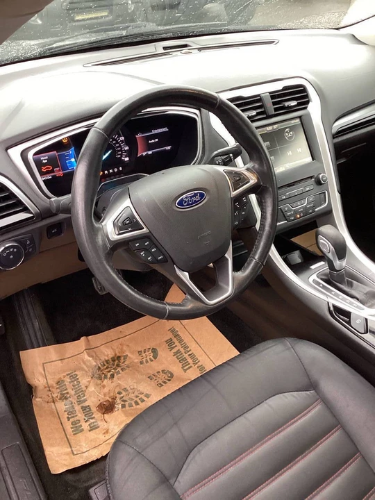 2016 Ford Fusion 2nd Gen - Image 14 of 21