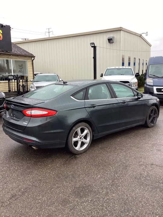 2016 Ford Fusion 2nd Gen - Image 11 of 21