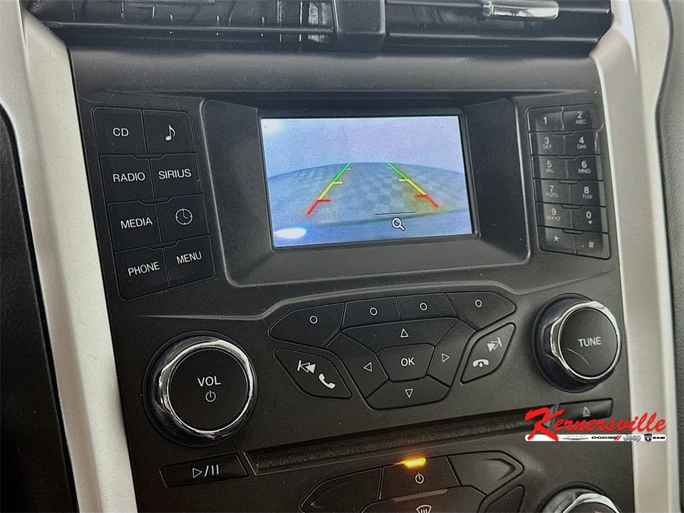 2016 Ford Fusion 2nd Gen - Image 19 of 21