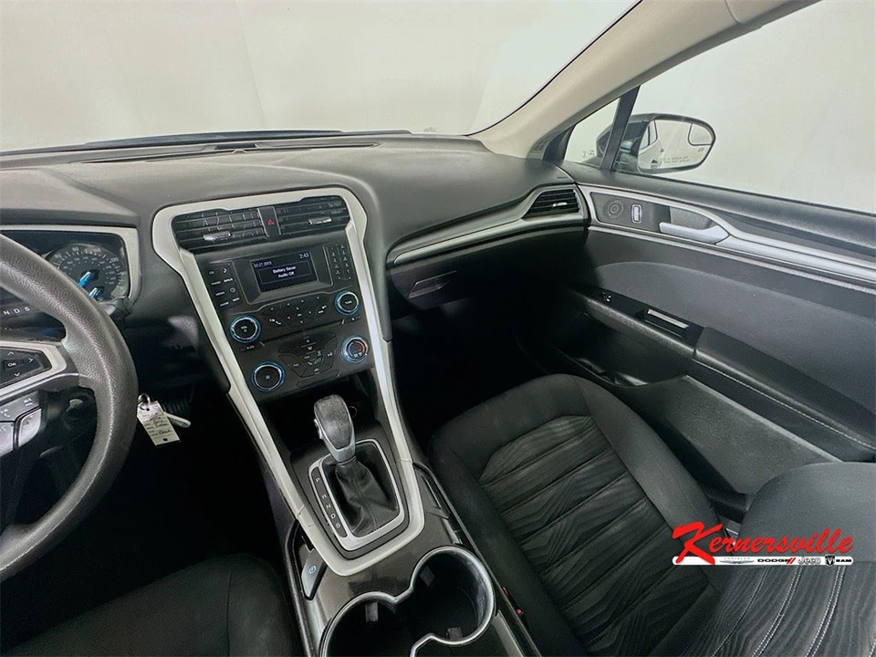 2016 Ford Fusion 2nd Gen - Image 11 of 21