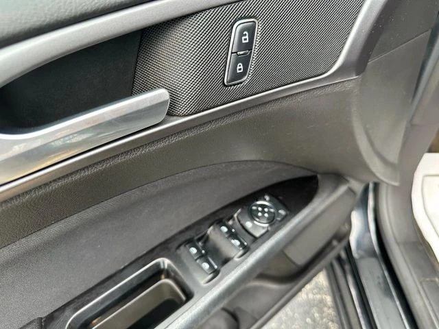 2016 Ford Fusion 2nd Gen - Image 10 of 21