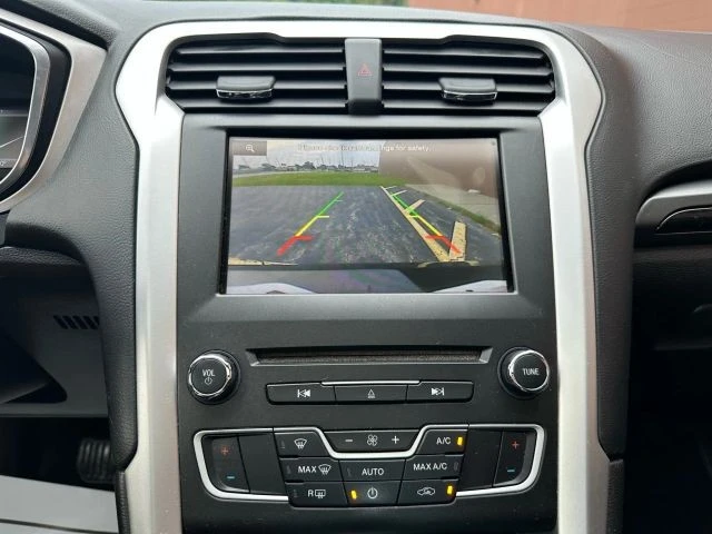 2016 Ford Fusion 2nd Gen - Image 20 of 21