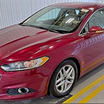 2016 Ford Fusion SE Sedan 4D