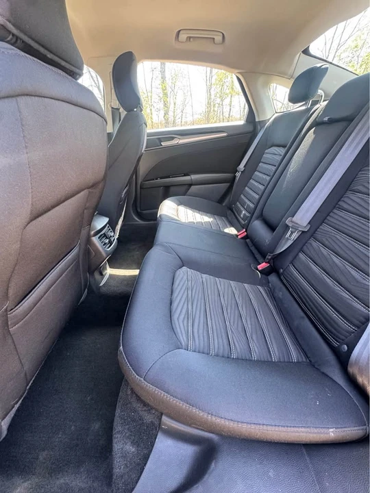 2016 Ford Fusion 2nd Gen - Image 9 of 12