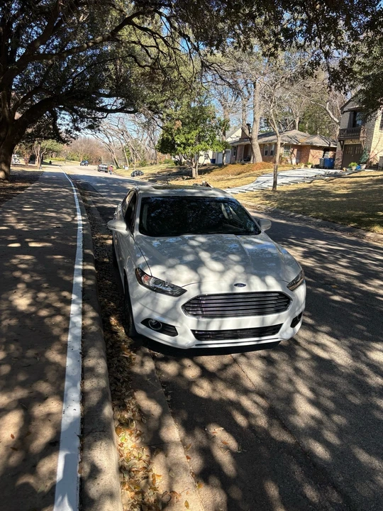 2016 Ford Fusion 2nd Gen - Image 11 of 12
