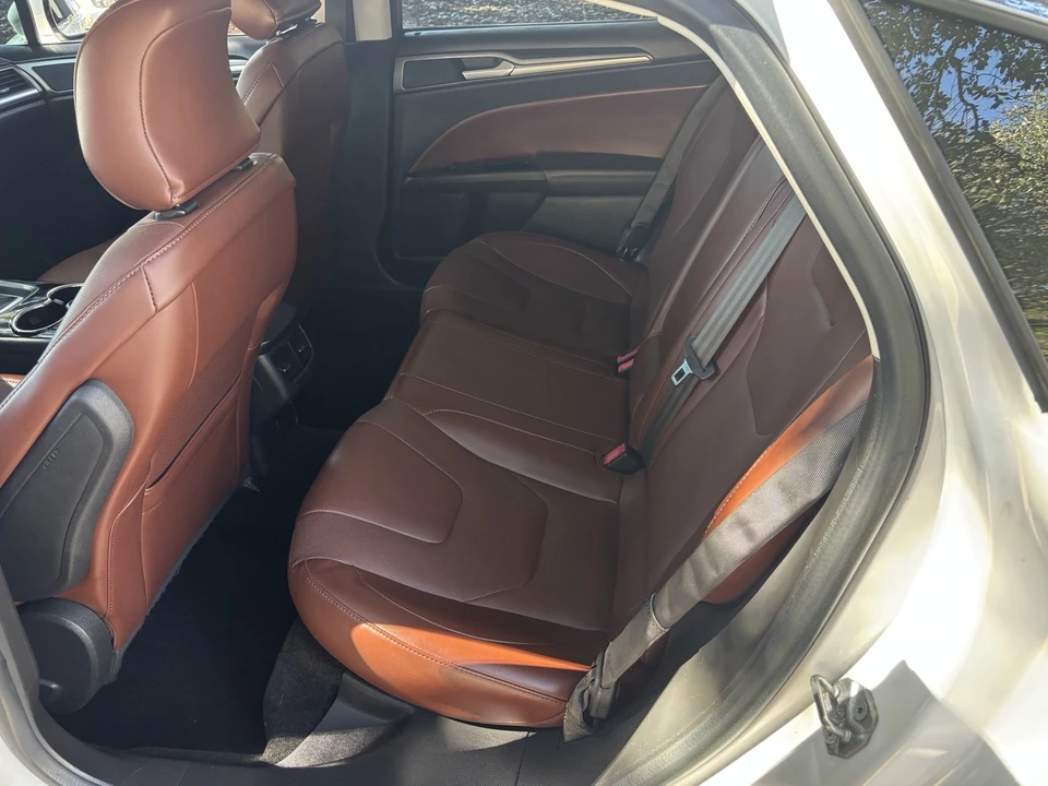 2016 Ford Fusion 2nd Gen - Image 8 of 12