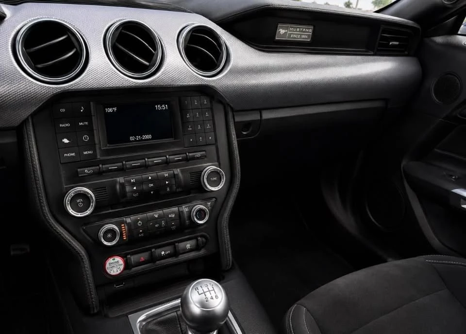2016 Ford GT - Image 16 of 19