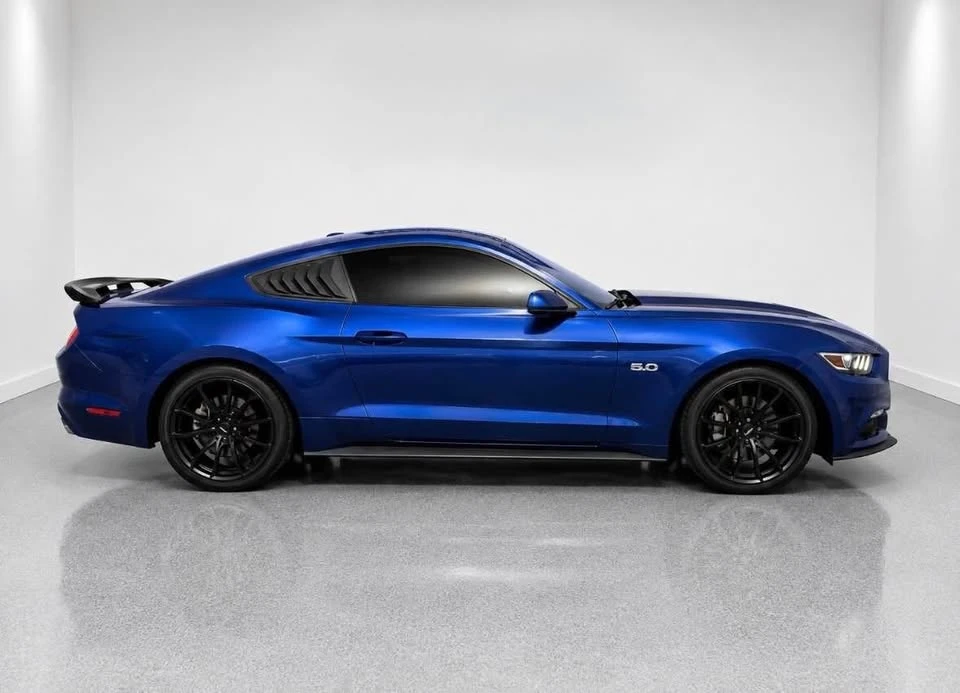 2016 Ford GT - Image 7 of 19