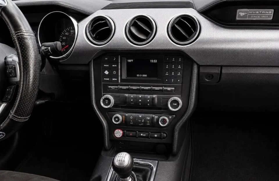 2016 Ford GT - Image 17 of 19