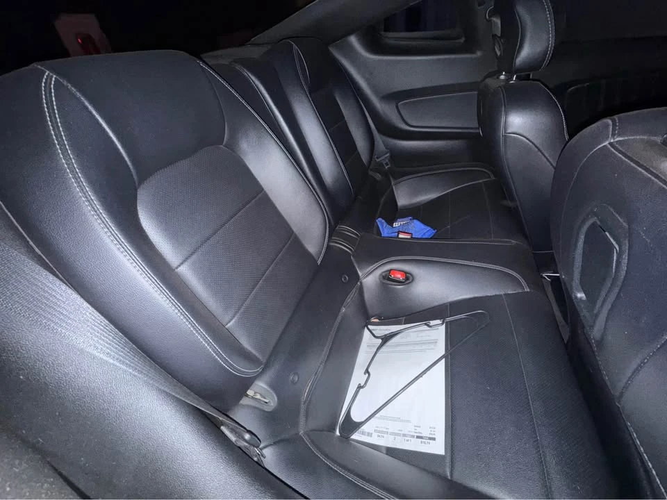 2016 Ford GT - Image 9 of 13