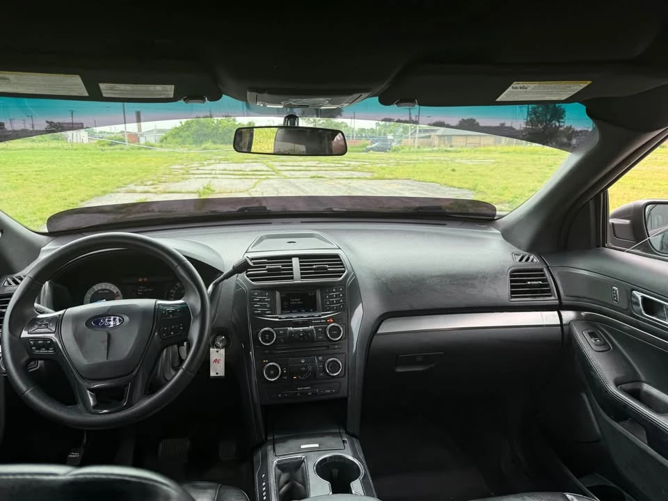 2016 Ford Taurus 6th Gen - Image 5 of 14