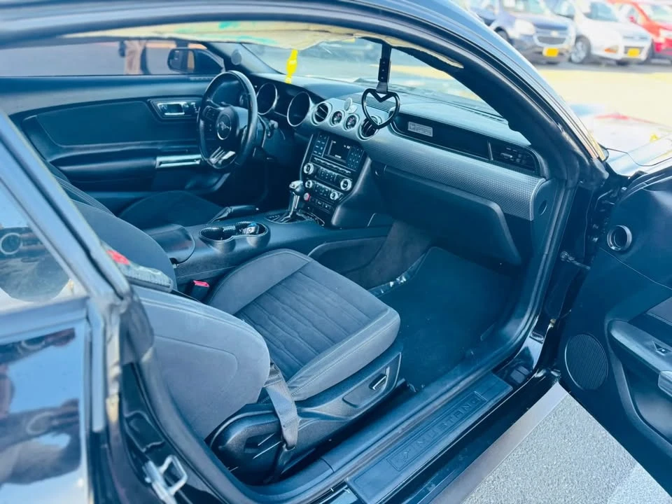 2016 Ford S550 Mustang - Image 11 of 16