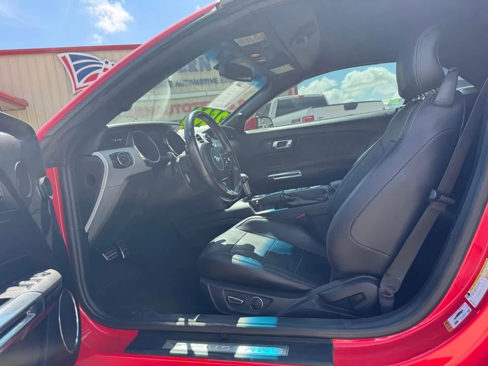 2016 Ford S550 Mustang - Image 2 of 18