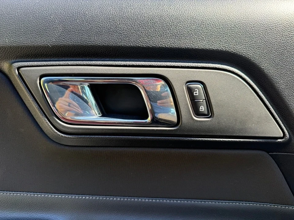 2016 Ford S550 Mustang - Image 11 of 12