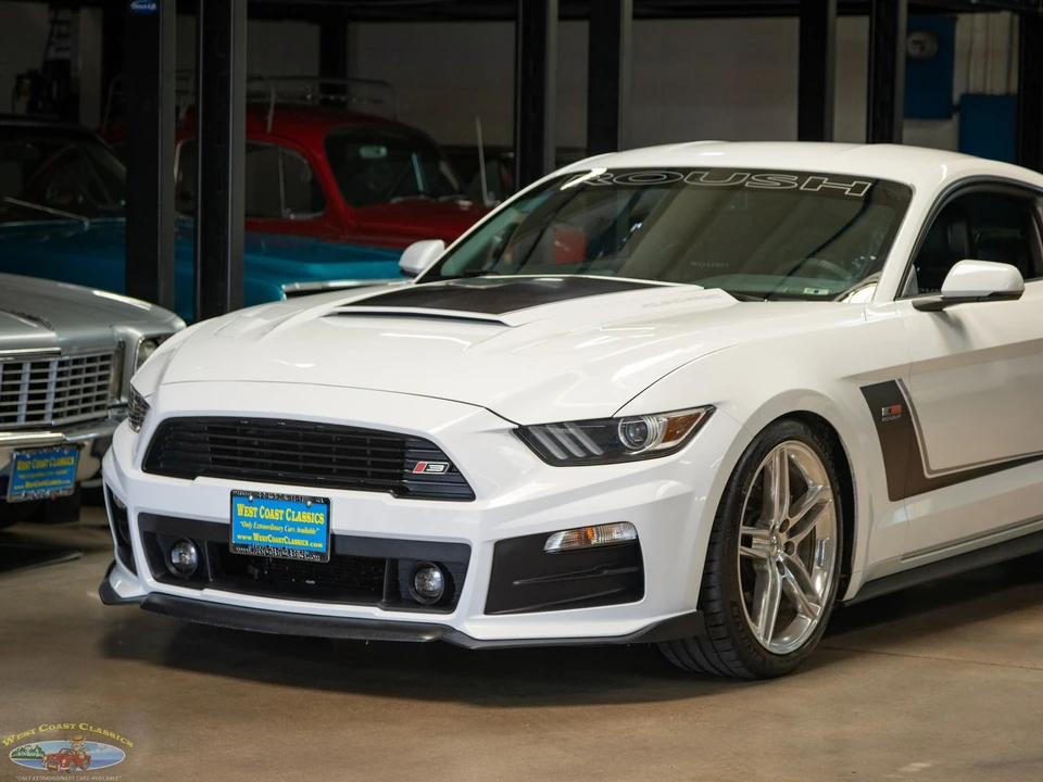2016 Ford S550 Mustang - Image 9 of 31